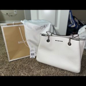 MICHAEL KORS Teagen Long Drop Satchel Optic White